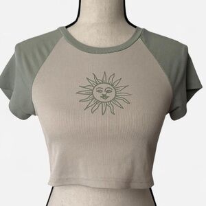SHEIN sun graphic ribbed crop top